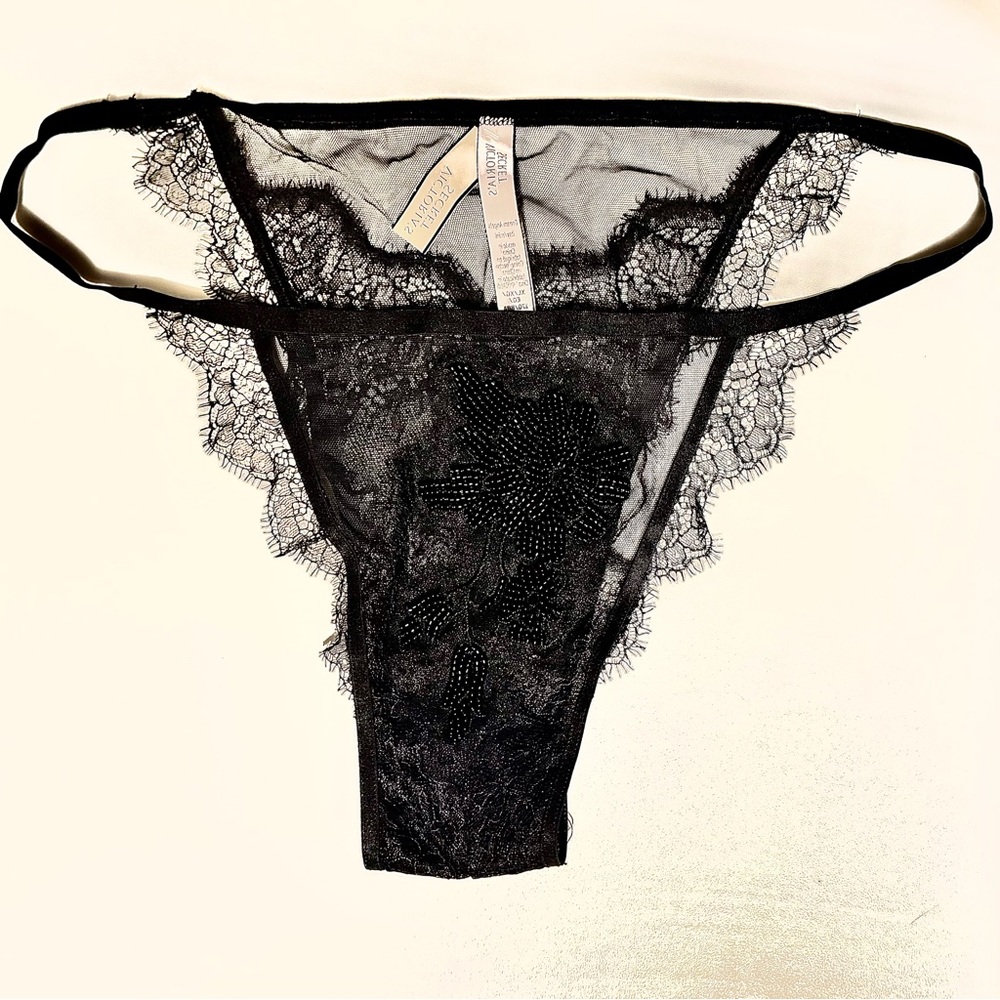 Victoria’s Secret Dream Angels Lace & Beaded Bikini Panty